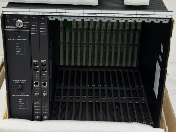 8110 Triconex High Density Main Chassis with RS-485 Ports